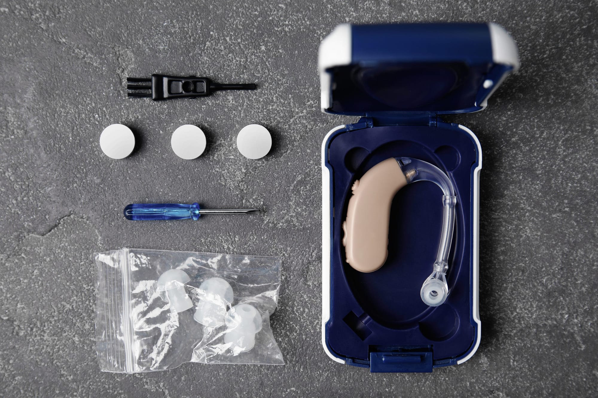 Read more about the article When to change hearing aid tubing, domes and wax traps