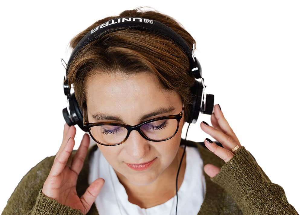 Young Lady Taking A QUICKSIN Hearing Assessment